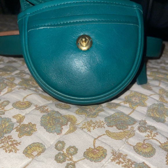 Vintage coach belt bag. - Picture 7 of 12